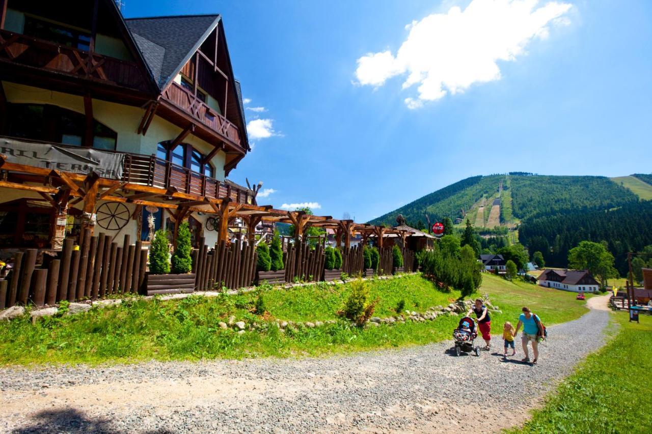 Penzion Rotunda Harrachov Exterior foto