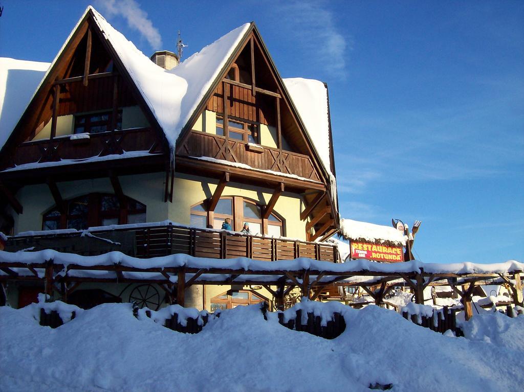 Penzion Rotunda Harrachov Exterior foto